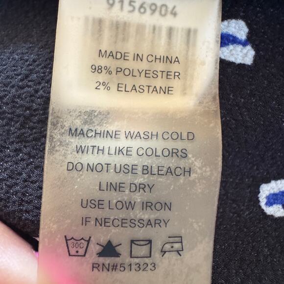 Vince Camuto Jumpsuit Women's M Black‎ Floral Design Sleeveless Front Tie - Picture 10 of 11